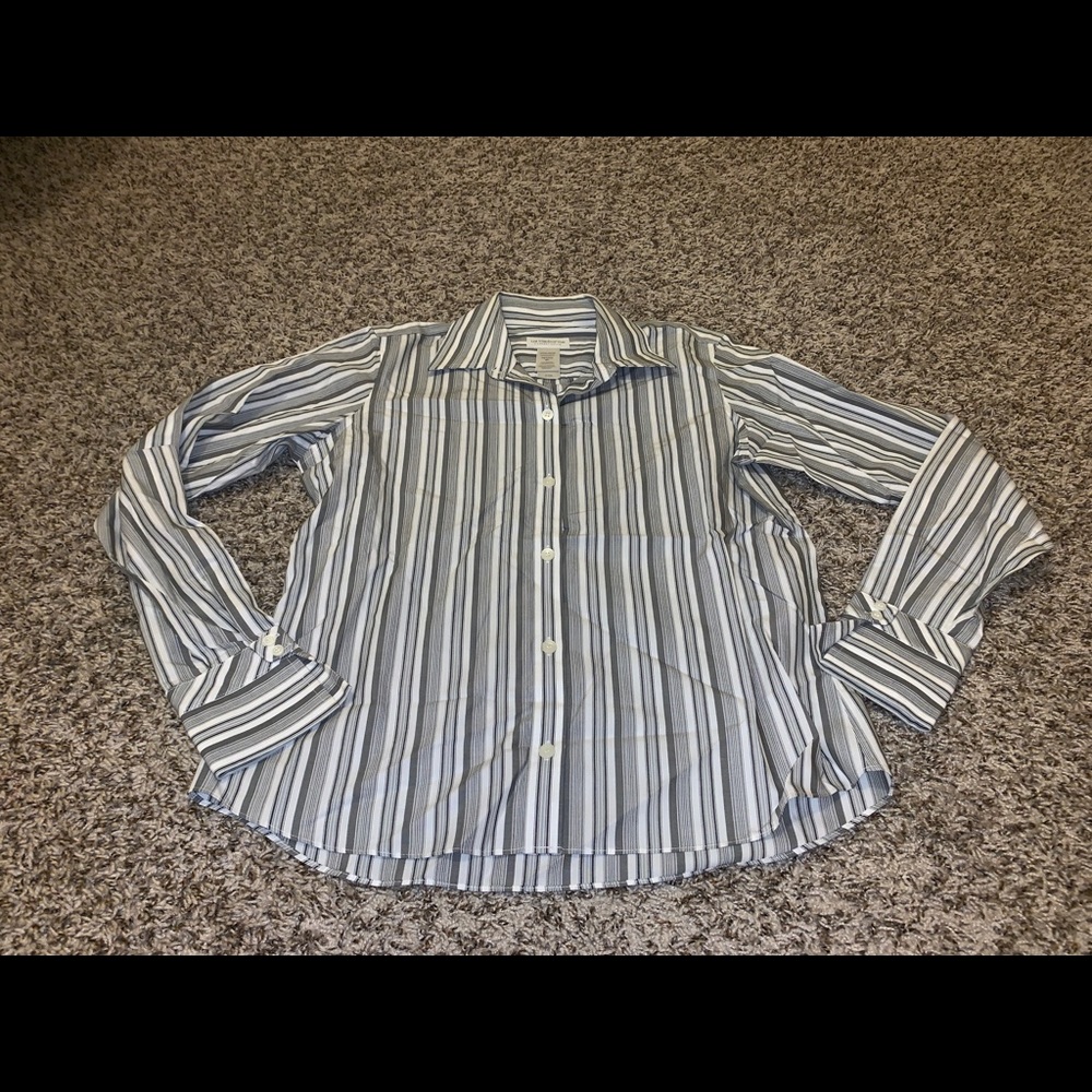 Liz Claiborne Sport Womens Striped Button Down 4P
